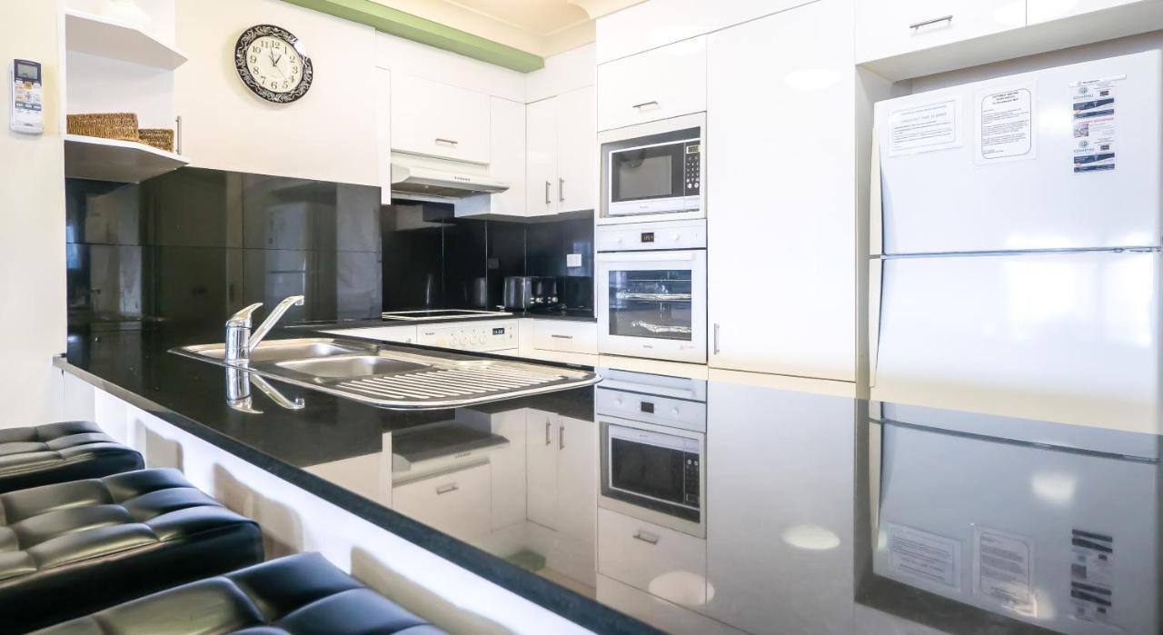 Victoria Square Apartments Gold Coast Eksteriør bilde